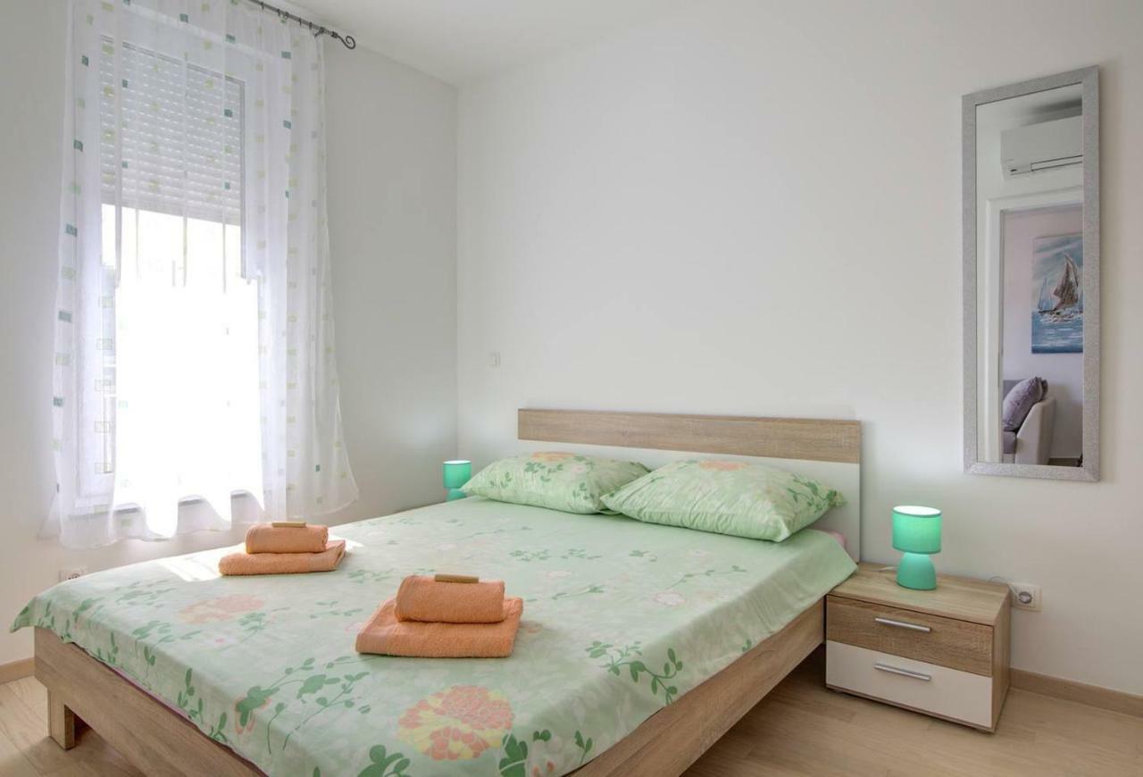 Apartment Waves-Villa Sunce 塞尼 外观 照片